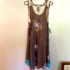 Johnny Was dress in silk, size medium